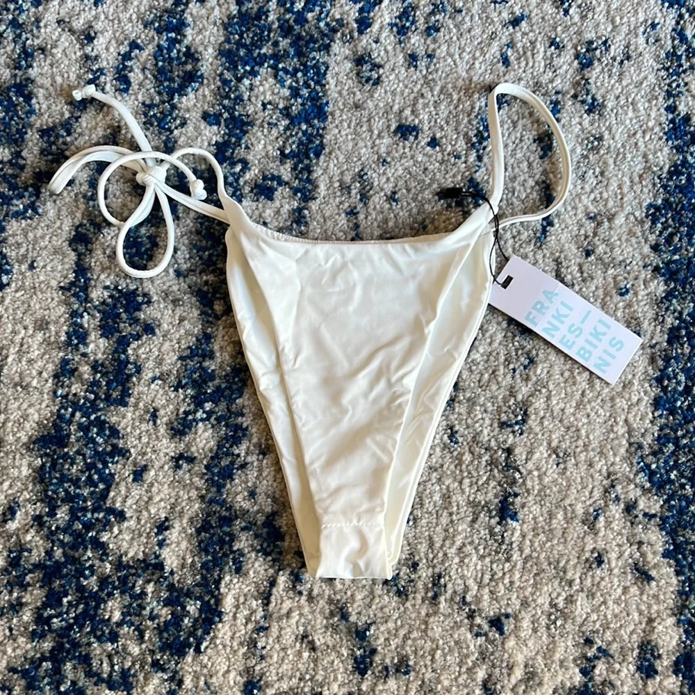 Frankie’s Bikinis Ziggy Tie Scoop Bikini bottom Large
